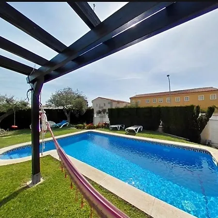 Lujosa Con Spa, Piscina Y Sala De Juegos Privados *