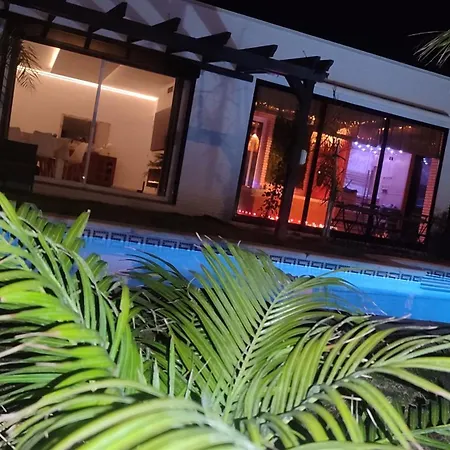Lujosa Con Spa, Piscina Y Sala De Juegos Privados Villa